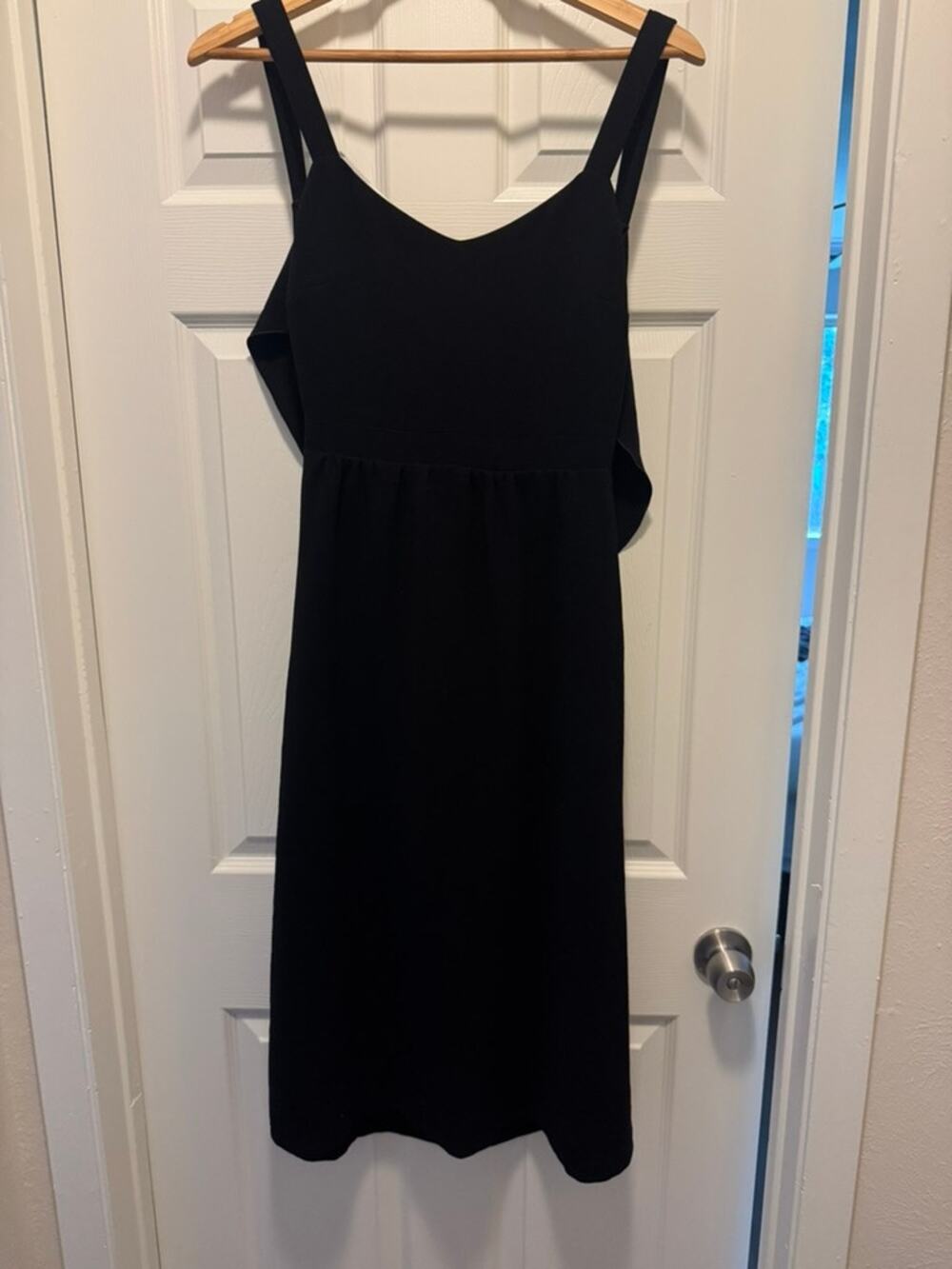 Sézane Black Pleated Dress Women's 36 US 4 French Sleeveless V-Neck Mini